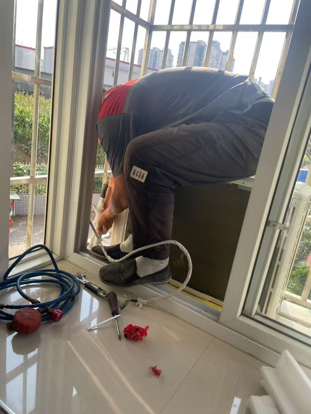 潜江市空调移机公司